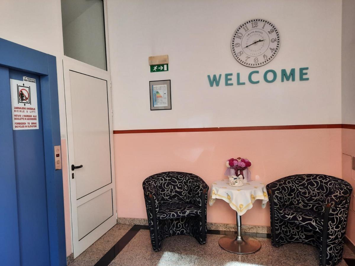 Apartmani Lorena Пула Екстер'єр фото